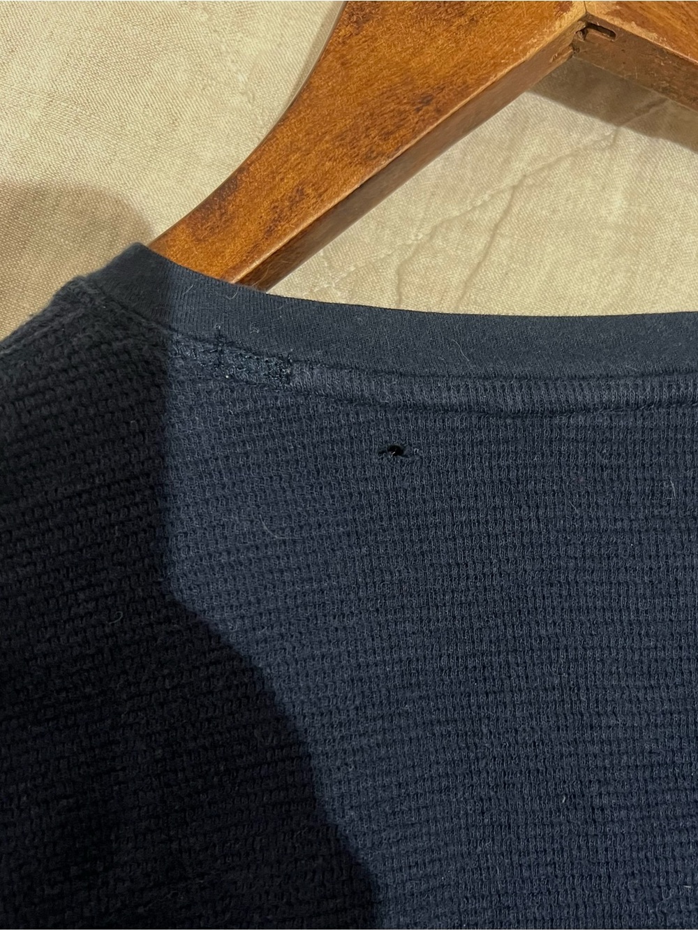 L.L. Bean Women's Waffle Knit Thermal Henley Shirt Navy Blue Long Sleeve Size M - Picture 5 of 8
